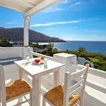 Karystos Villas *